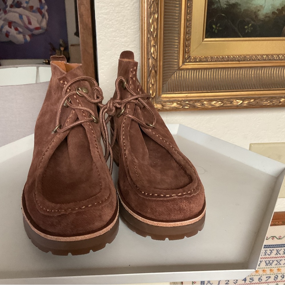 KORK-EASE WOMENS WALES SUEDE BOOTIE BROWN SIZE. 9.5 NWOT